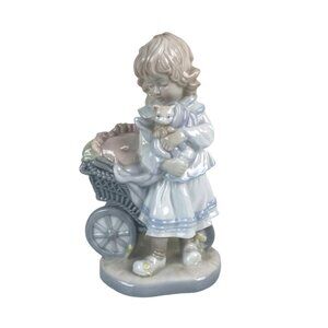 Original Lisi Martin LISI by Dolfi Italy Hand Painted Girl Holding Kitten Figure